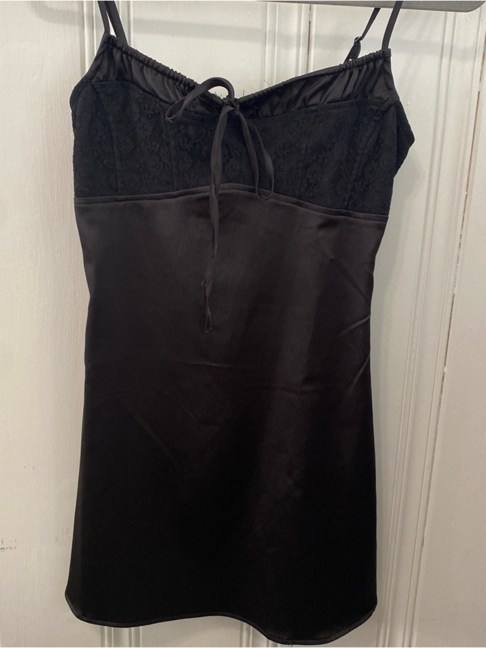 Women’s XS Beverly and Beck Black Lace-Trim Slip Dress